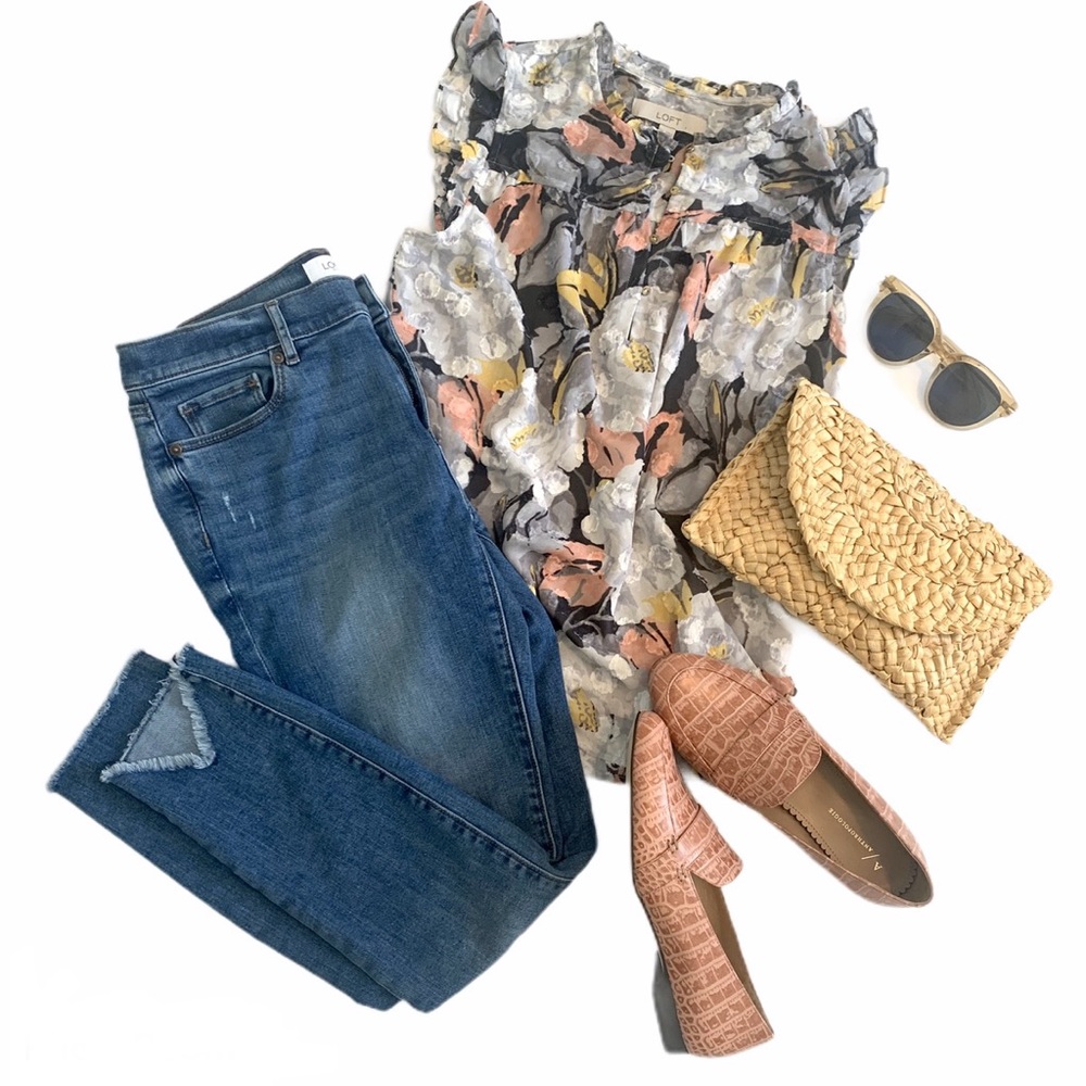 Ann Taylor LOFT Modern Skinny Frayed Ankle Jeans